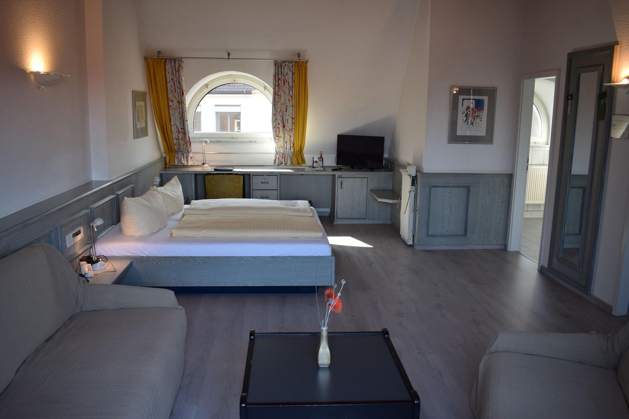 Hotel Avenue 3*